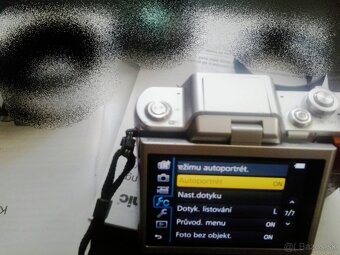 Panasonic Lumix GF7 K - telo bez objektívu - 5