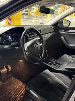 skoda superb sedan - 5