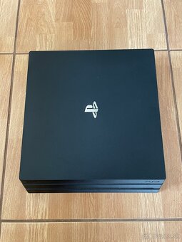 PS4 PRO - 5