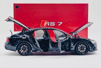 Audi RS7 1:18 Kengfai - 5