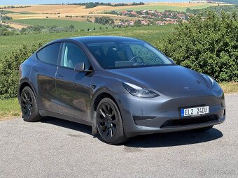 Tesla Model Y Standard Range Tažné 2023 87k km SoH 96% - 5