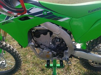 Kawasaki kx 250 f 2025 - 5