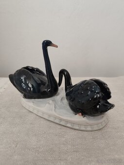 Galluba Hofmann čierne labute porcelánová soška - 5