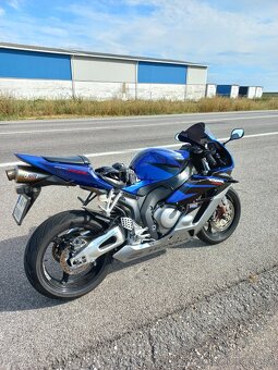 Honda cbr 1000rr - 5