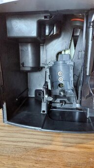 Automatický kávovar Delonghi Magnifica ESAM 3200.S - 5