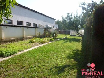 Podnikanie - bývanie - 2x dom Topoľčany - 5