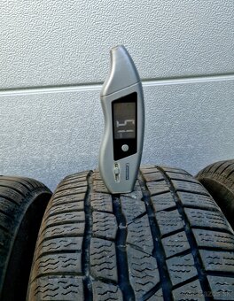 215/60r16 Continental ContiWinterContact TS830P - 5