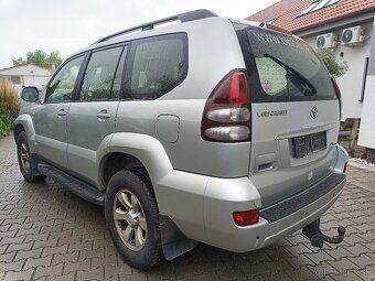 Toyota Land cruiser 3.0l d4d 4x4 - 5
