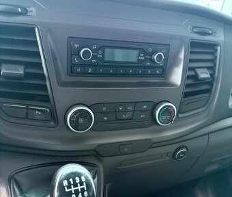 Ford Transit Custom EcoBlue 2.0TDCi, 3 miestny - 5