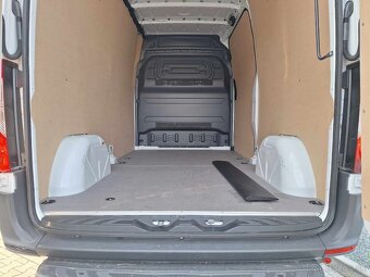 Mercedes Benz E Sprinter - 5