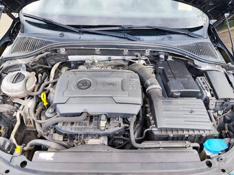 Octavia 3 RS 2,0 tsi - 5