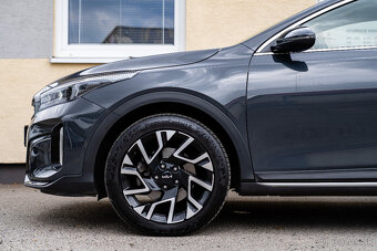Kia XCeed 1.5 T-GDi Gold A/T - 5