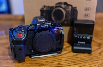Canon R5C - 5