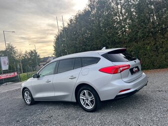 Ford Focus Kombi 1.5 TDCi EcoBlue Titanium X - 5