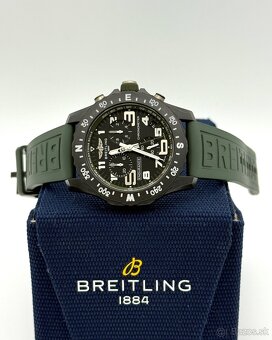 Breitling Endurance Pro 44 - 5