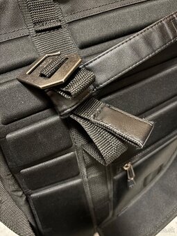 Douchebags Affair 40L - 5