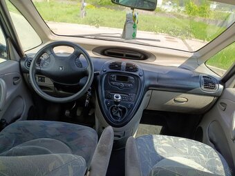 Citroën Xsara Picasso - 5