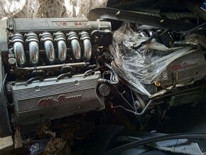 Alfa Romeo 156 2.5 V6 - 5