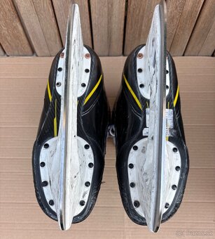 Predám korčule Bauer supreme m4 - 5