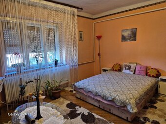 DOM S OBYTNOU ČASŤOU + PRIESTOR NA DROBNÉ PODNIKANIE V MÉRA - 5