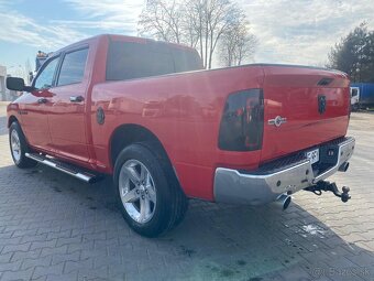 Dodge Ram 5,7 Hemi rok 2013 - 5