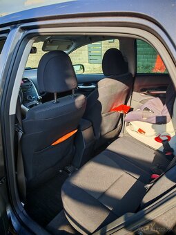 Toyota Auris 1.6 I Valvematic Luna - 5