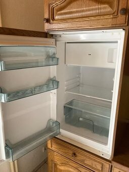 Masívna kuchynská linka z Nemecka so spotrebičmi - 5