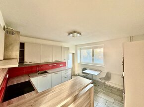 VÝRAZNE ZNÍŽENÁ CENA➔Rodinný dom po rekonštrukcii vo VK - 5