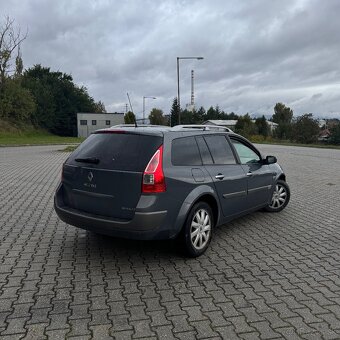 Renault Megane 2 - 5