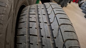 235/45 R20 - 5