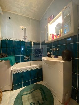 NA PREDAJ 3 IZBOVÝ BYT S VÝHĽADOM NA NITRU, GARÁŽ, BALKÓNY - 5