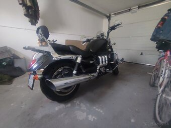 TRIUMPH ROCKET III Roadster - 5