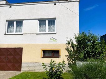 Dom vhodný pre dvojgeneračné bývanie alebo podnikanie pri La - 5