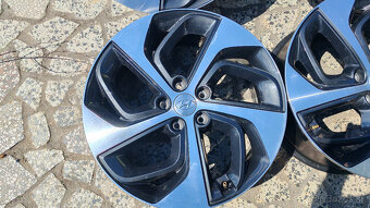 5x114,3 R19 --- HYUNDAI TUCSON , SANTA FE - 5