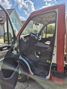 Prenajom pozicovna trojstranny sklapac valnik Iveco Daily - 5