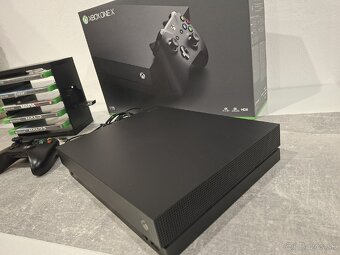 Na predaj Xbox One X 1TB komplet príslušenstvo - 5
