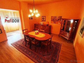 PREDAJ priestranný 5 izbový rodinný dom v meste Šurany. - 5