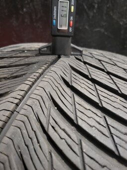 255/40 R21 Michelin zimne pneumatiky - 5