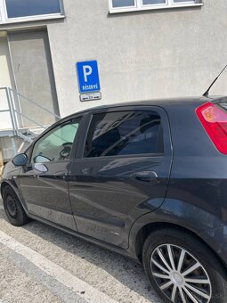 Fiat Grande Punto 2009 - 5