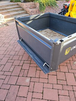 Hydraulicky vyklápateľný transportný box - 5