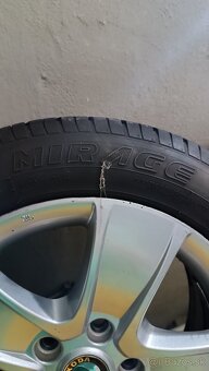 205/55R16 skoda - 5