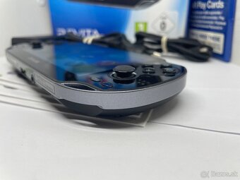 PS Vita 3G Wi-Fi (PCH-1104) OLED - 5
