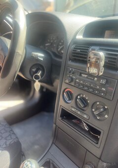 Opel Astra - 5
