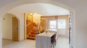 TUreality ponúka na predaj 4 izbový rodinný dom 200 m2... - 5