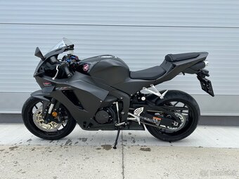 Honda CBR600RR model 2025 - 5