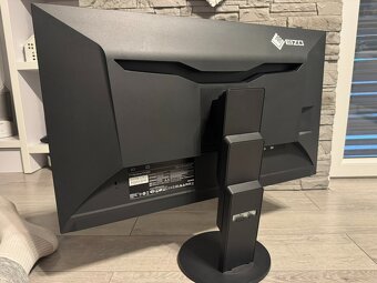 31.5" EIZO FlexScan EV3285-BK - 5