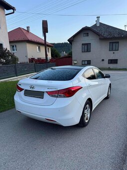 Hyundai Elantra 1.6 97KW RV 2013 - 5