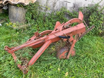 Predám dvojak ťažký pluh na oranie - 5