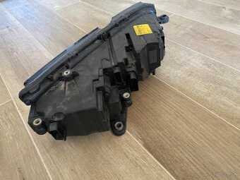 Skoda Octavia 3 facelifit predne ľavé svetlo - 5