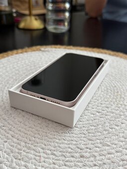 Iphone 13 ružový - 5